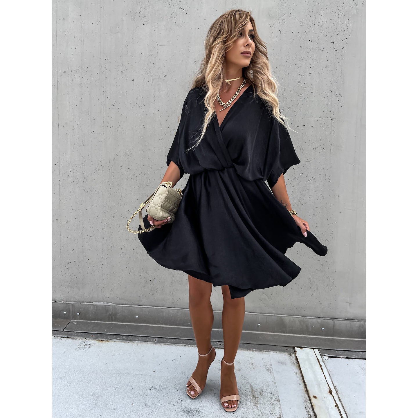 ✨Hot Sale 49% Off🌸Women's Fluttering Loose Waist Irregular Hem Dresses